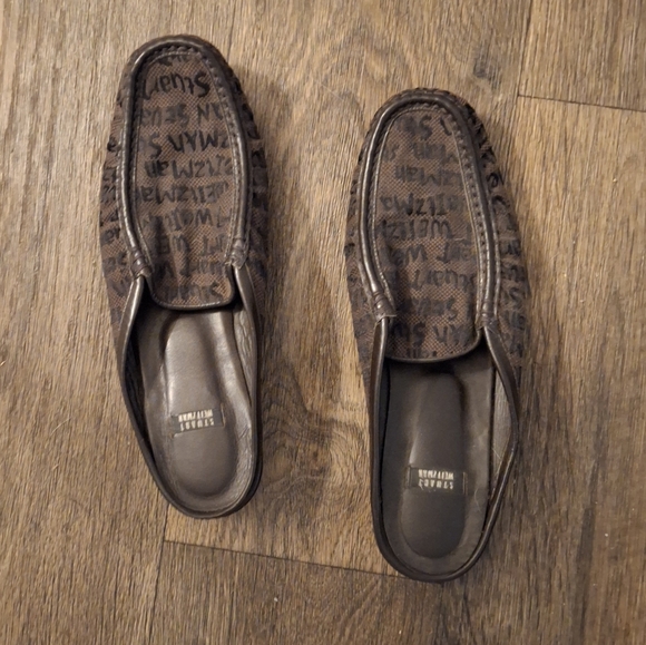 Stuart Weitzman Women's Slip On Mule Loafer Driving Shoes. - Picture 1 of 11